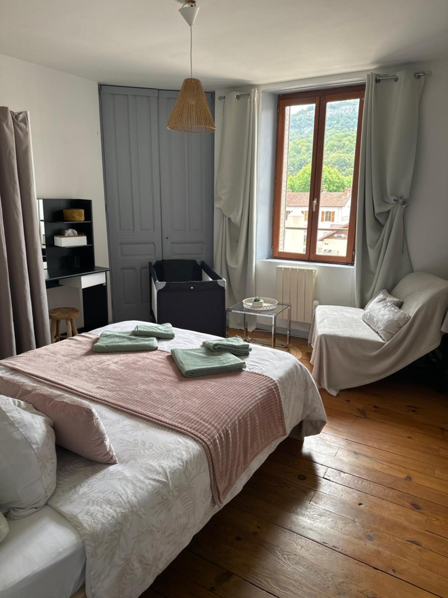 Apartment La Viarhona A Brégnier-Cordon Eksteriør billede